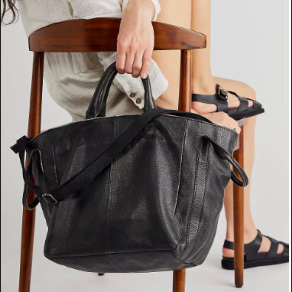 We The Free Leslie Leather Tote NWT - Distressed Black